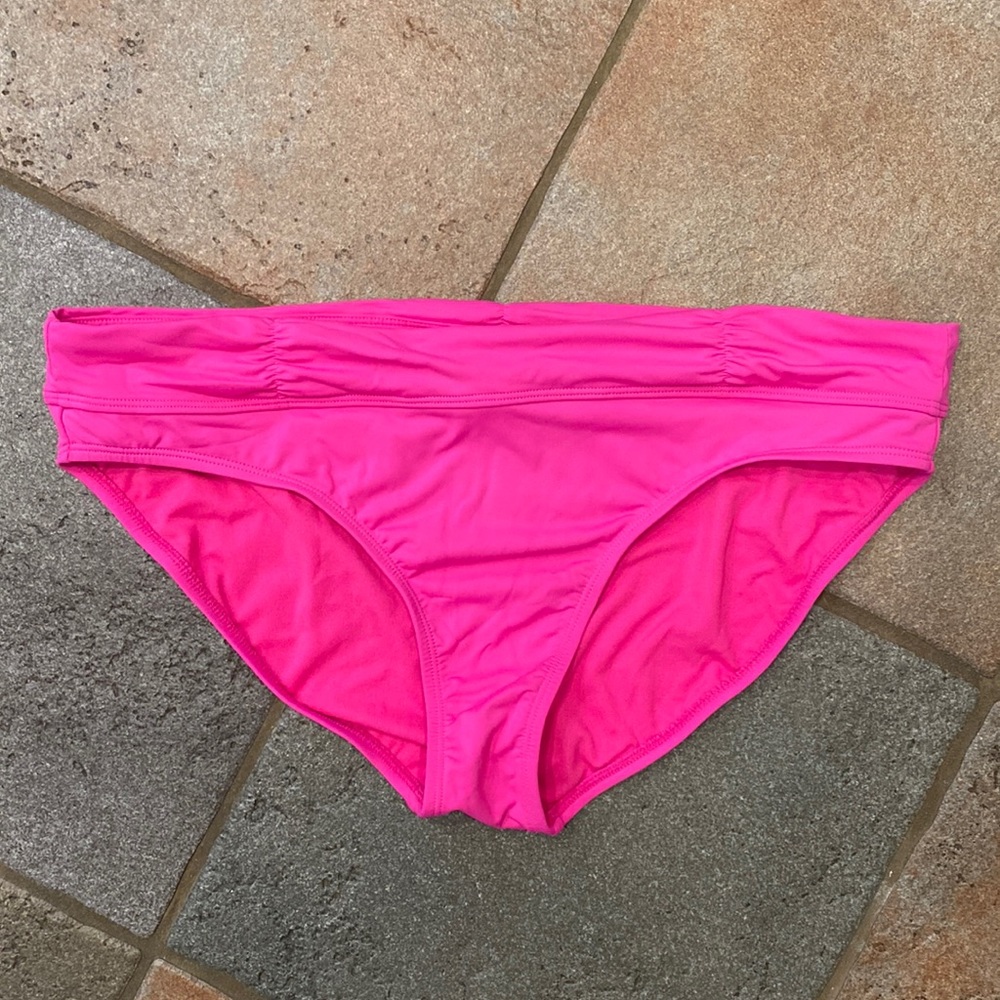 Athlete hot pink swim bottoms